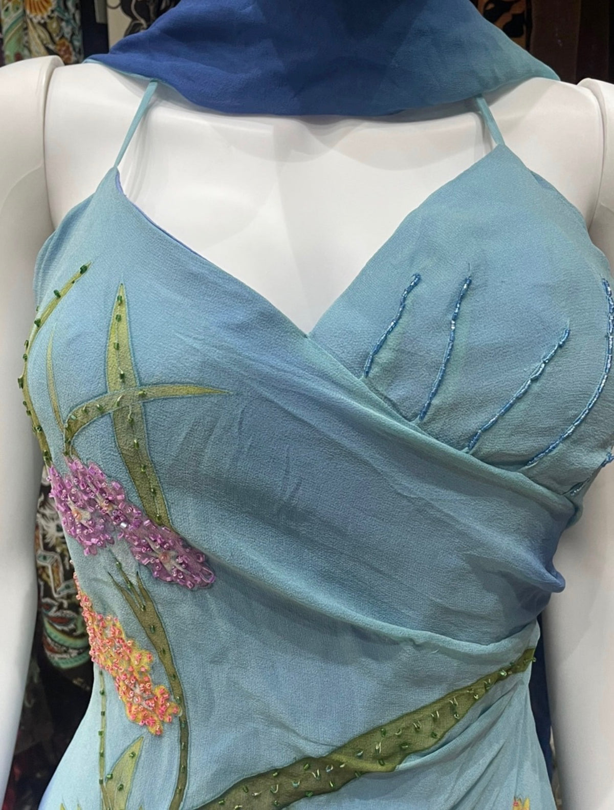 The Floral Tide vintage Dress detail