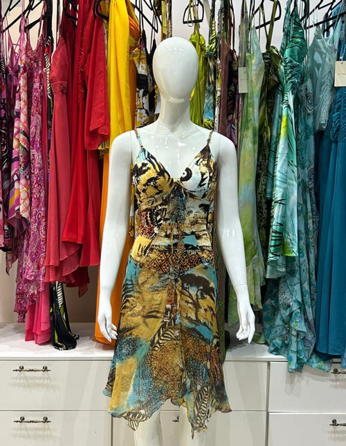 The Blue Safari Vintage Dress – caramel animal print dress with blue accents front