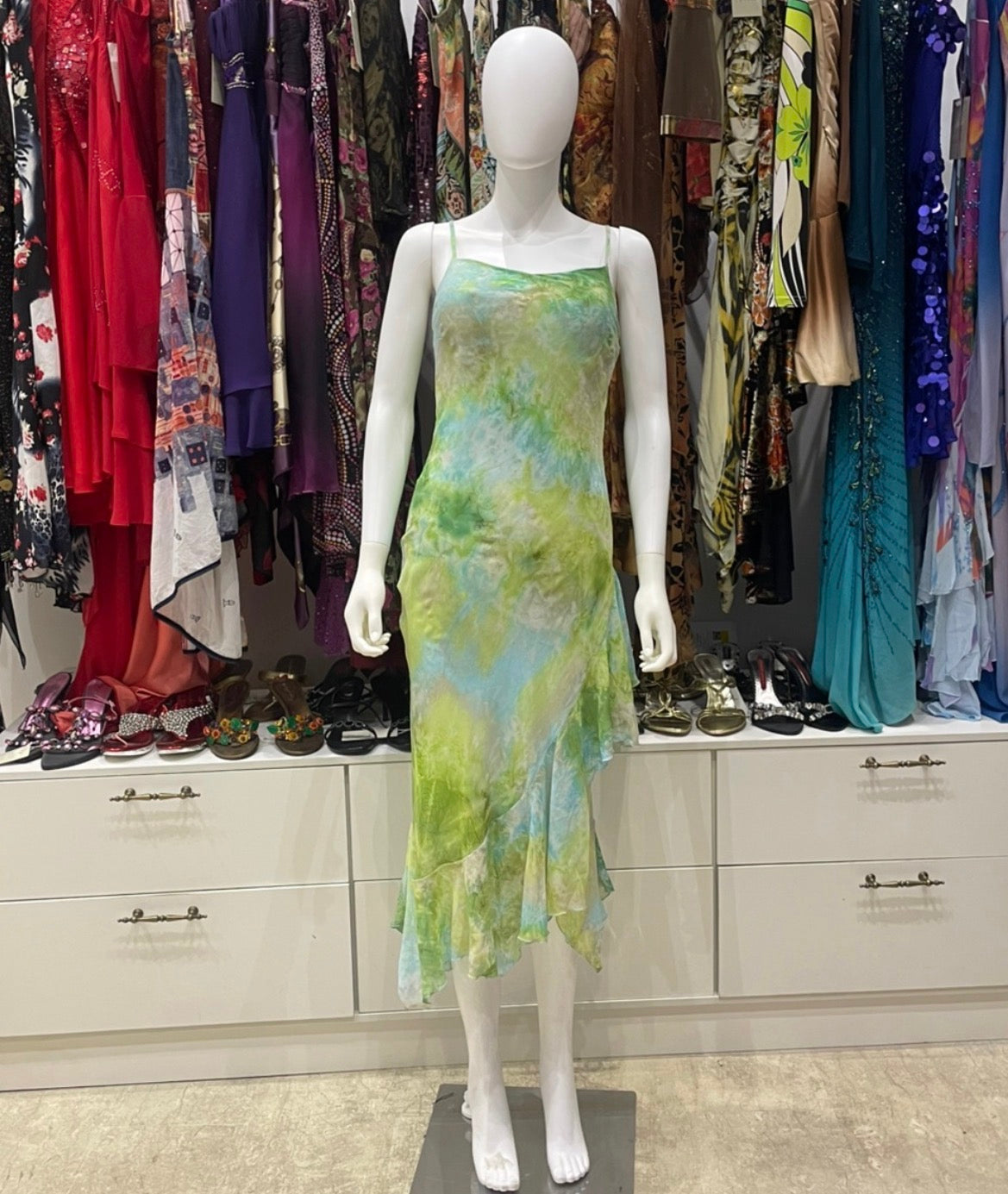 The Mint Drift Vintage Dress